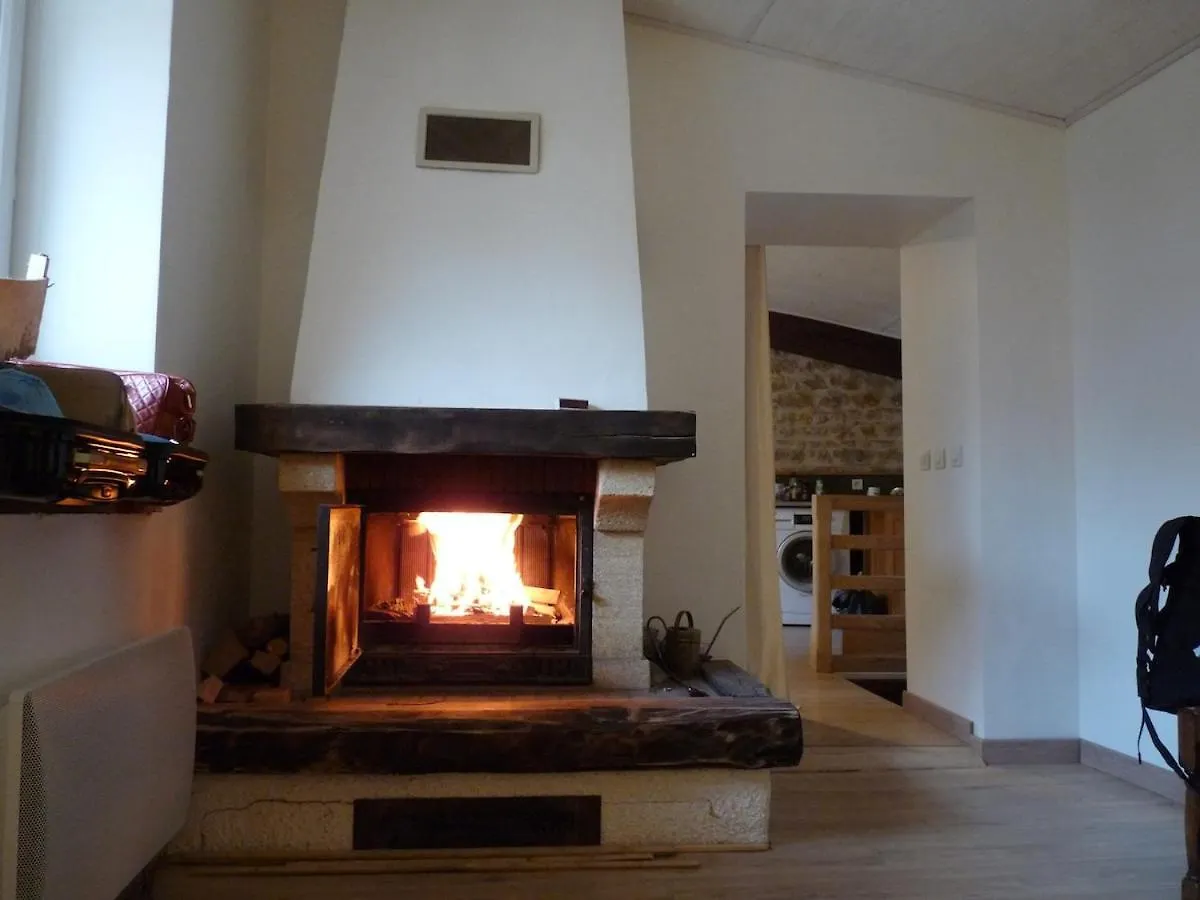 Casa De L'Aberg' Lejlighed L'Abergement-de-Varey